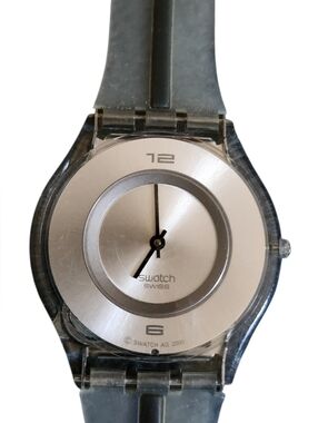 Swatch Watch Skin Ligne De Vie SFK119 Vintage 2000 Analog Swiss Quartz 34 mm